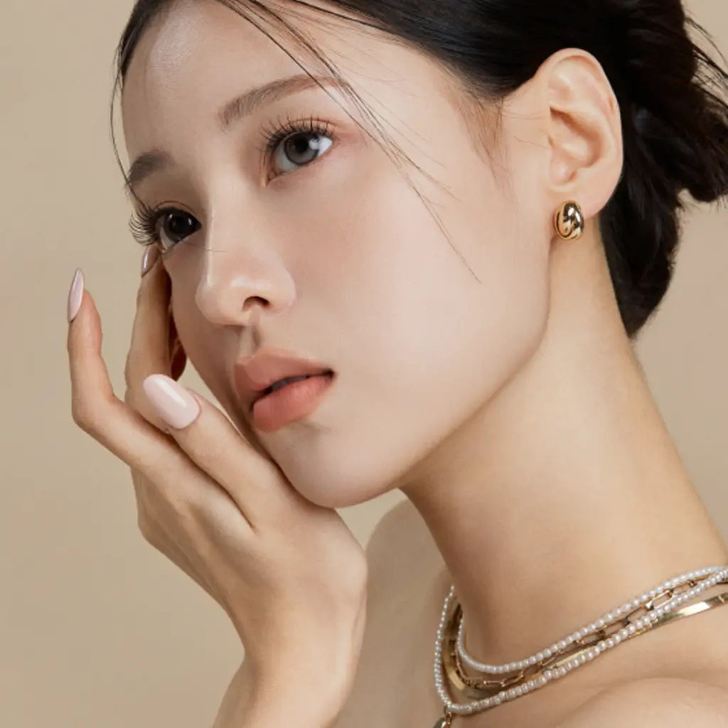 Corrector COVER PERFECTION TIP CONCEALER